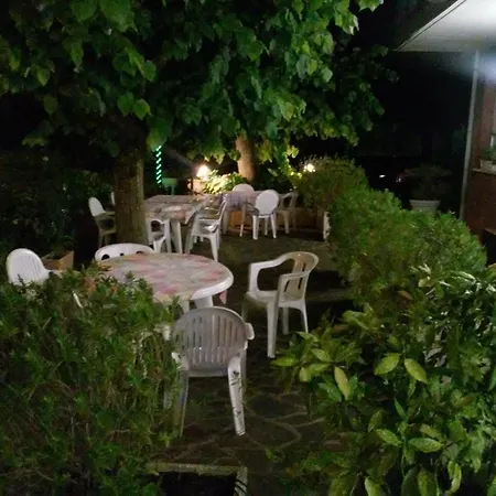 南大酒店 3*